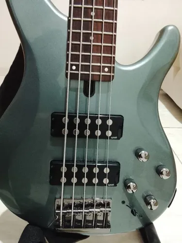 Vendo contra baixo semi novo zerado TRBX 305