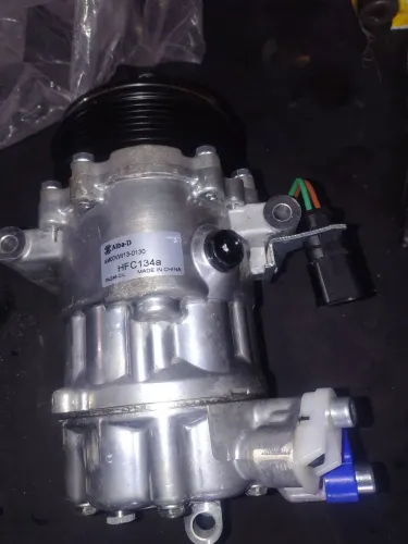 Compressor ar-condicionado da Saveiro 1.6 2013 a 2019