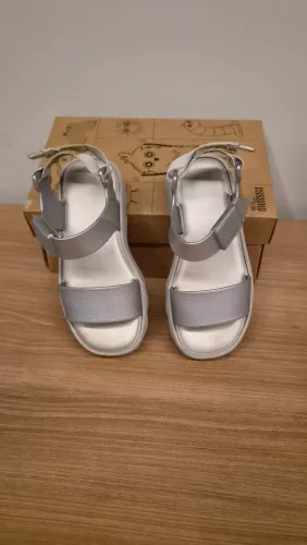 Mini Melissa 26 / 27
