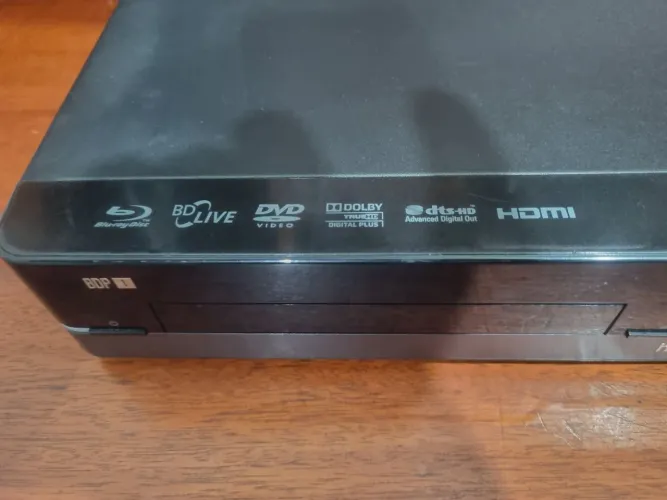 Blu-ray marca harman/kardon com defeito