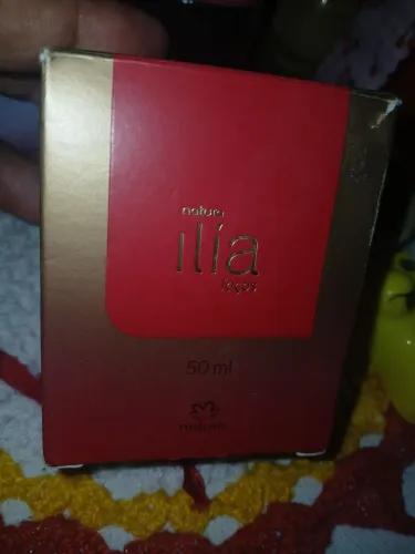 Vendo esse perfume Ilia da natura,por 100 reais