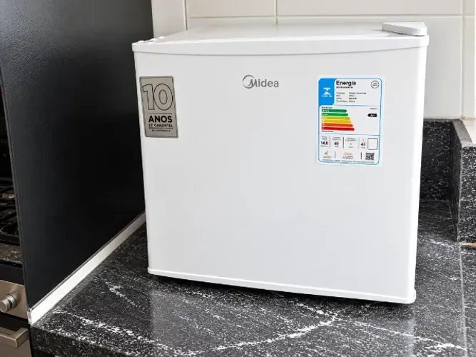 FRIGOBAR MIDEA 45 LITROS 110 V