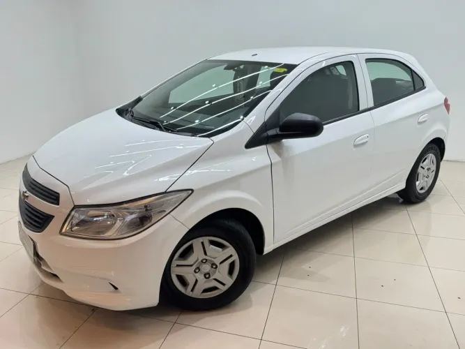 Chevrolet Onix JOY Hatch 1.0 8V Flex Mec. 4P 2017