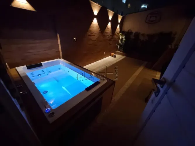 Sobrado à venda em Campinas, Parque Rural Fazenda Santa Cândida, com 3 quartos, com 154 m²
