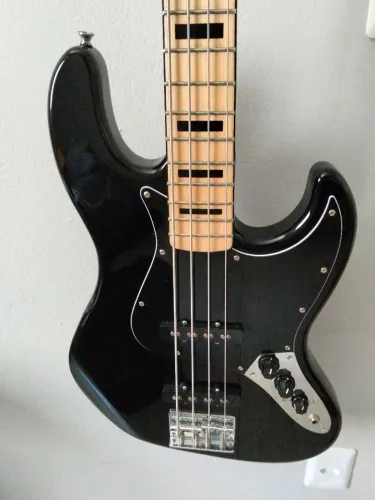 BAIXO TAGIMA TJB4 CLASSIC SERIES