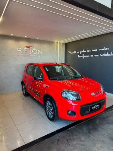 Fiat Uno Sporting 1.4 EVO Fire Flex 8V 4P 2012