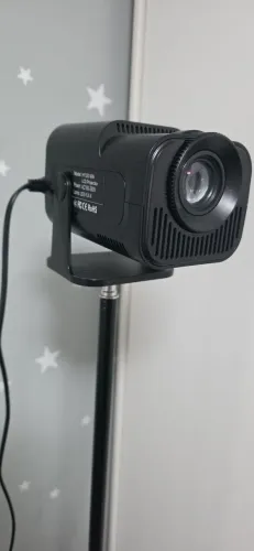 Projetor HY 320 4K + Pedestal ajuatavel
