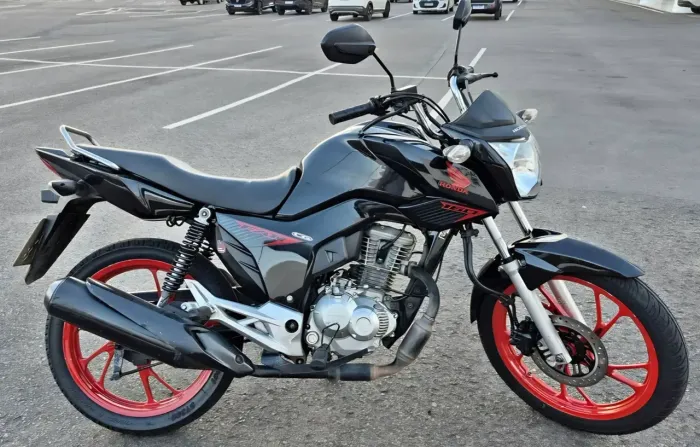 TROCO POR CARRO DO MESMO VALOR E DO MEU INTERESSE,