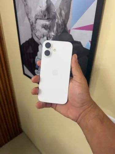 iPhone 16 - 128 GB - ?91 %