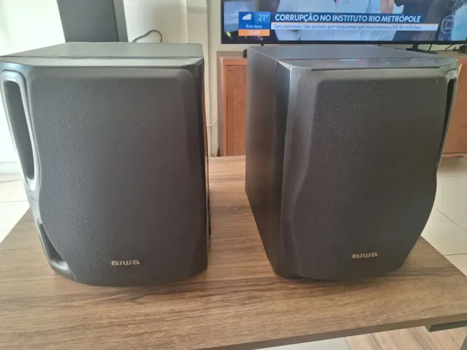 Caixas Aiwa
