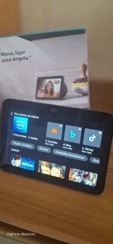 Amazon Echo Show 8 3a Geração - Câmera 13 Mpx Cor Preta