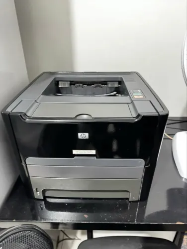 Impressora HP Laseriet 320n c/ toner semi nova