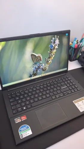 Notebook Asus Vivobook GO 15