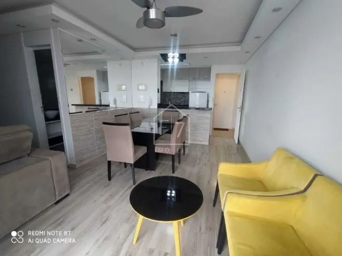 Aluga-se Apartamento com 2 Dorms e 64m²