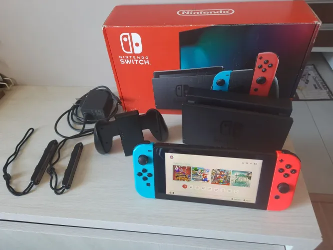 Nintendo Switch V2 Desbloqueado 256 gb