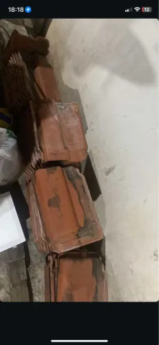 Telhas Colônias de Barro