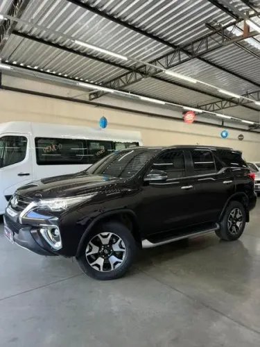 Toyota Hilux SW4 SRX Diamo. 4X4 2.8 TB DIE AUT 2020