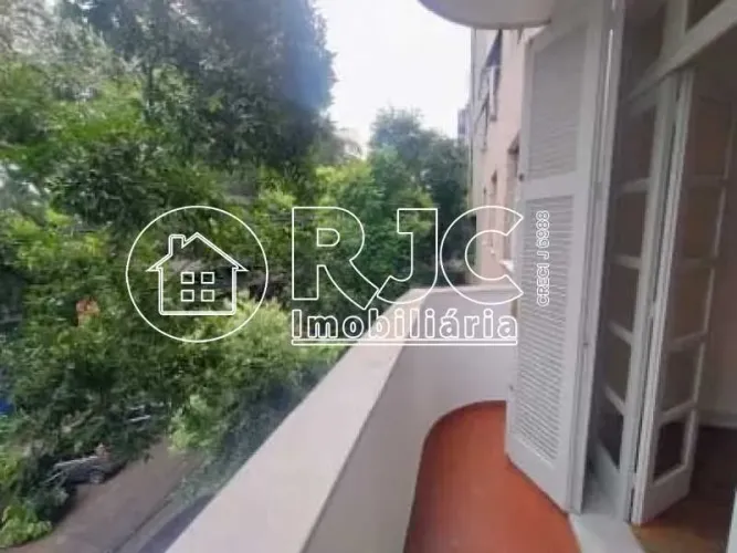 Apartamento : Padrão / Residencial / Tijuca