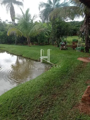Chácara à Venda , Caldazinha, GO