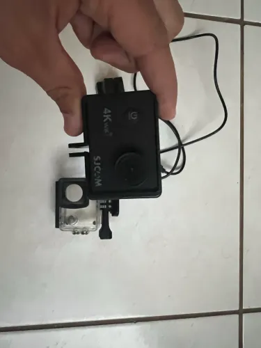 Câmera SJCAM 4000