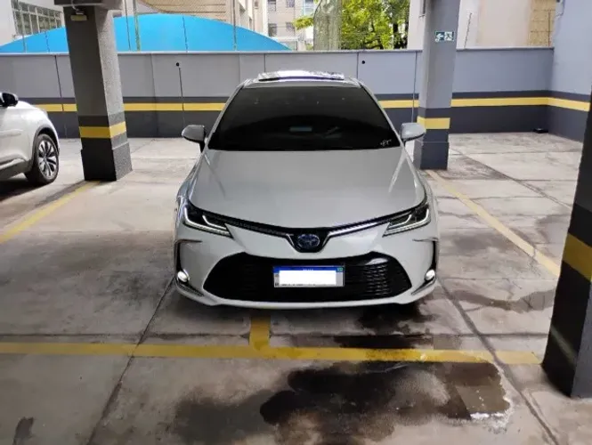 Toyota Corolla Altis Prem. Hybrid 1.8 Flex AUT 2020