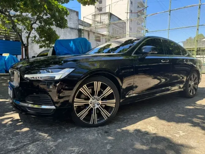 Volvo S90 T-8 Híbrido Inscript 2.0 AWD 407cv 2021