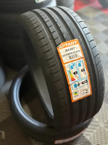 Pneu 225/35/20 Aptany 