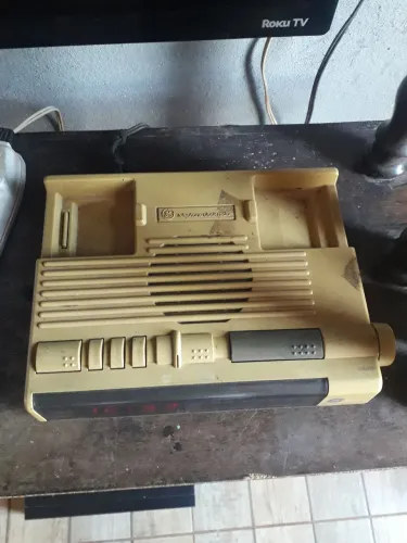 Rádio relógio general Eletric funcionando 