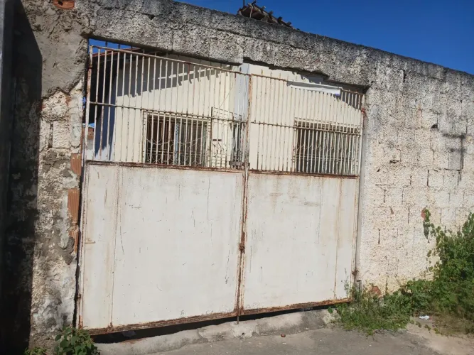 Portão de ferro