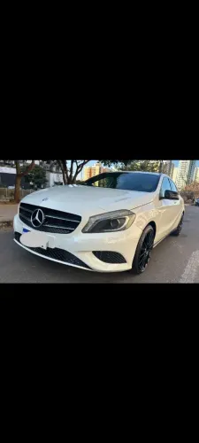 Mercedes-Benz Classe A 200 1.6 TB 16V Urban 156cv Aut. 2014