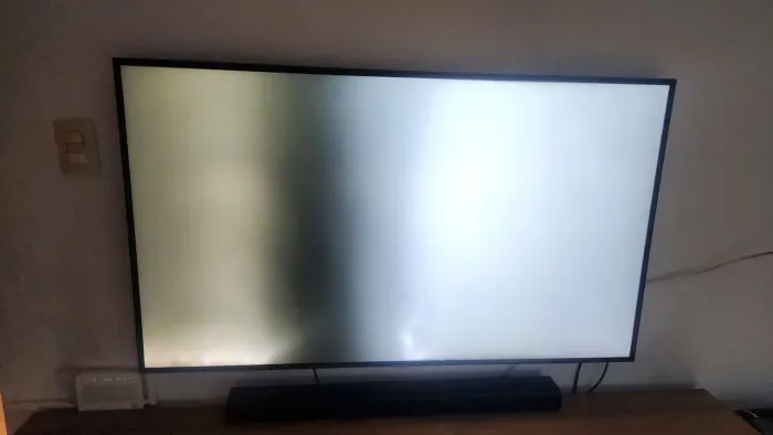 Tv Samsung 58 polegadas 4k smart com defeito no led