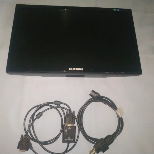 Monitor Samsung LCD 18,5 polegadas 