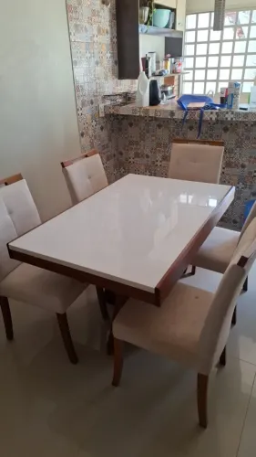 MESA DE JANTAR 6 /8 LUGARES