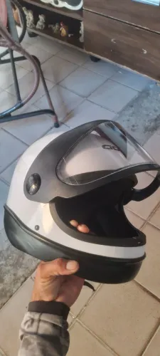 Capacete