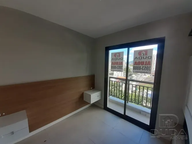Apartamento de 1 quarto com vaga de garagem