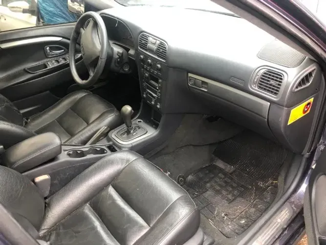 Sucata Volvo V40 2.0 Turbo 2002 2003 Automático