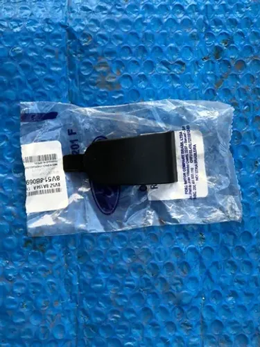 Suporte Fixação Radiador New Fiesta