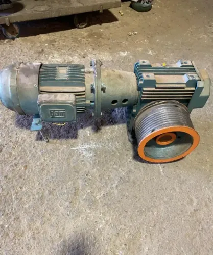 Motor de Elevador 3cv