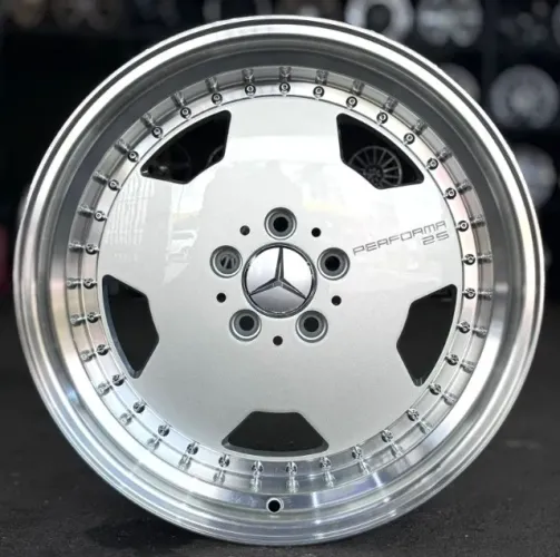 Rodas Mercedes Benz aro 18 duas talas