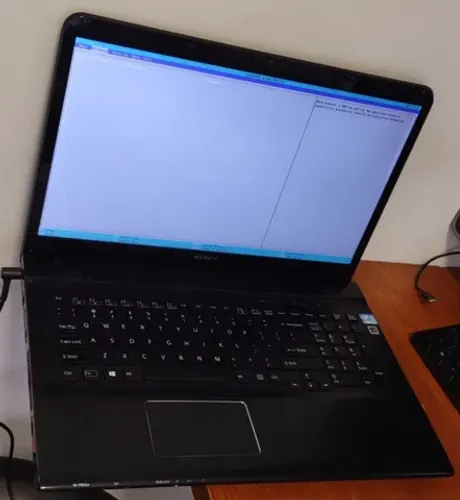 Legítimo Sony Vaio Tela 17 Com Defeito Máquina Raiz Com Gpu - leia atentamente a descrição