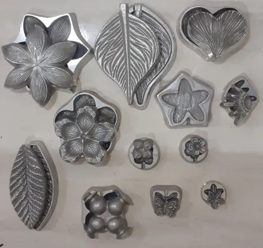 Frisadores em alumínio kit com 12 moldes para eva