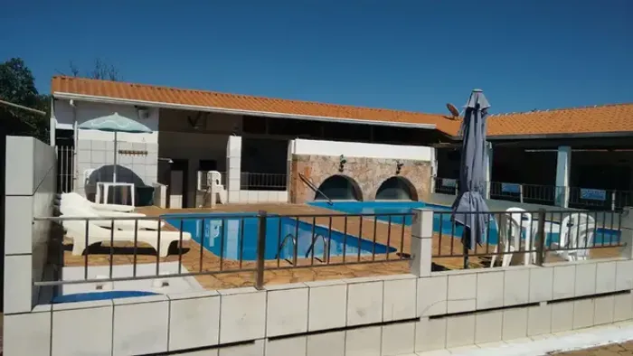 Casa mobiliada de 4 quartos, em condomínio, no Mansões das Águas Quentes, em Caldas Novas