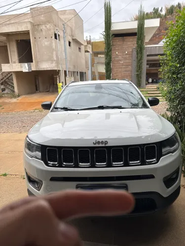 Jeep Compass Sport 2.0 4X2 Flex 16V Aut. 2017