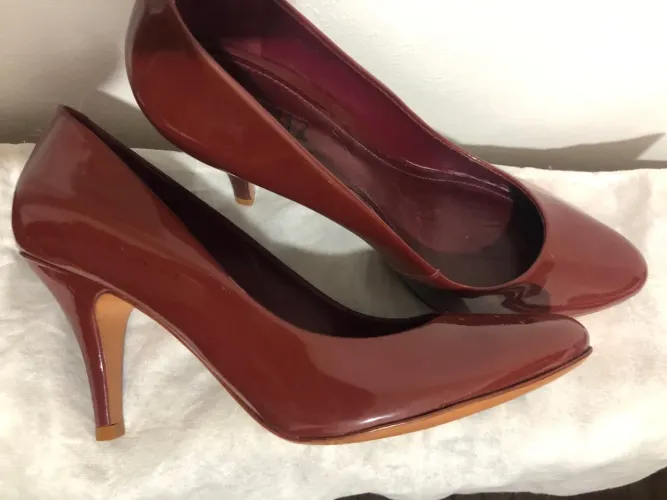 Scarpin Schütz 37 Marsala