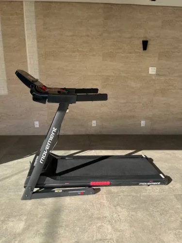 Esteira R4i Movement NO PLÁSTICO + CAPA academia