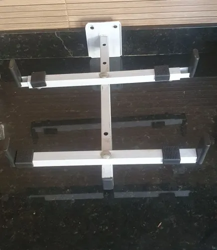 Suporte de parede para fornos ou micro-ondas