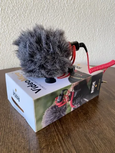 Microfone RODE VIDEOMICRO SHOTGUN