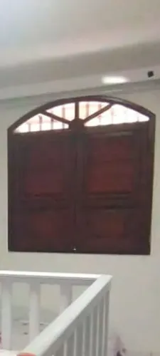 Janela madeira de lei