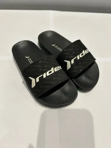 Chinelo Rider Infantil - Conforto e Estilo 26/27 sem uso