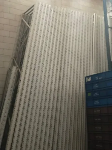 MONTANTE PARA PORTA PALETT FABRICANTE FAST